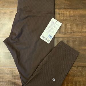 NWT Wunder Train Ribbed HR Tights 25”
